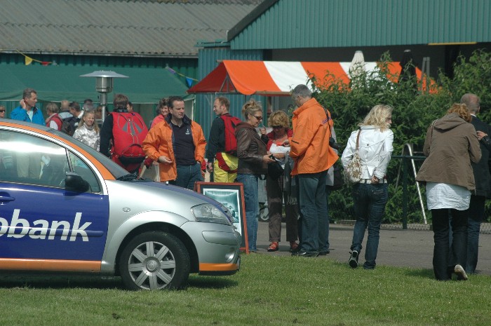 Bij onze bedrijfshangar (RJ Keukens) hebben we  de catering geplaatst. Ook voor de volgende keer is dat zo gepland. 