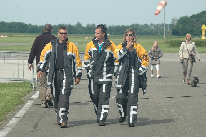 De bedrijfshulpverlening was natuurlijk goed geregeld. Gelukkig hoefden ze niet in aktie te komen.