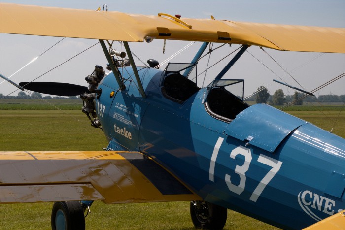 Ook deze Boeing Stearman stond opgesteld bij het Airwar Museum. Hij heeft trouwens ook verschillende keren gevlogen.