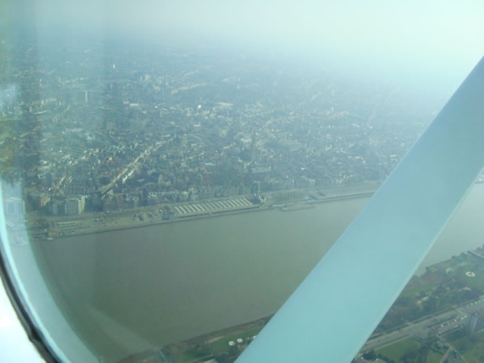 Antwerpen zelf vanuit de lucht.